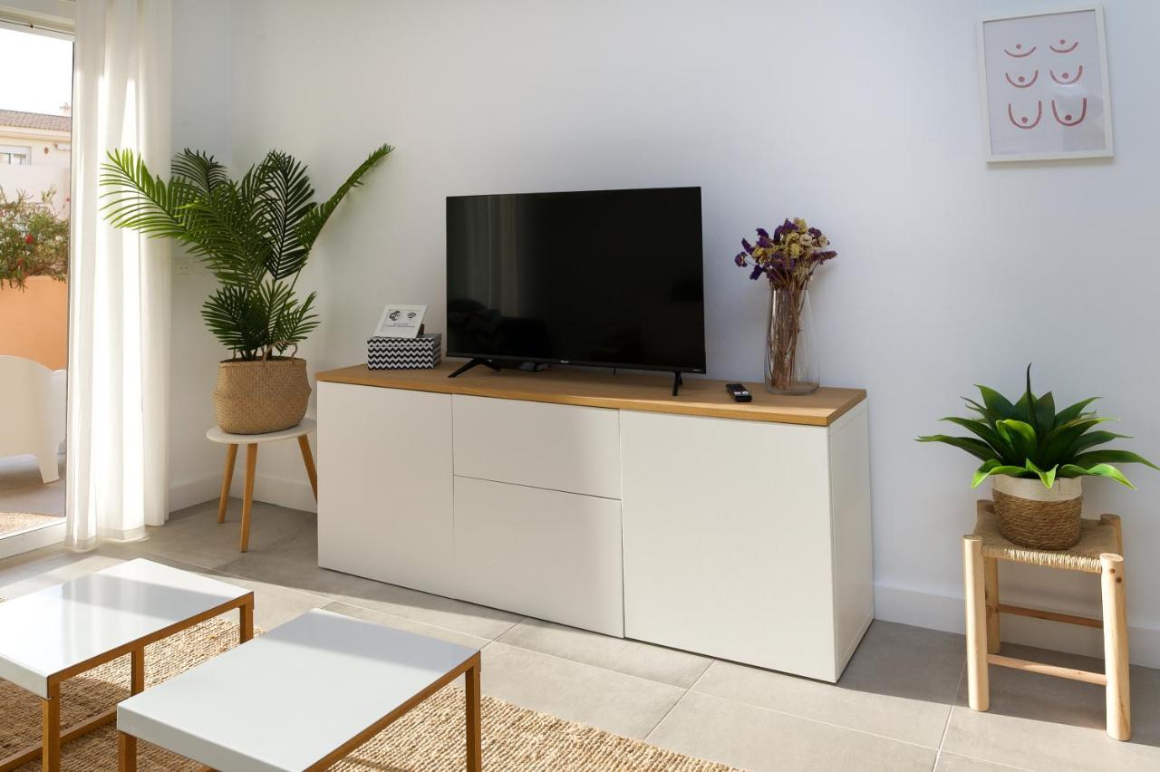Apartment Surf - Wifi - Parking - Swimming Pool - Patio - Garden Tarifa